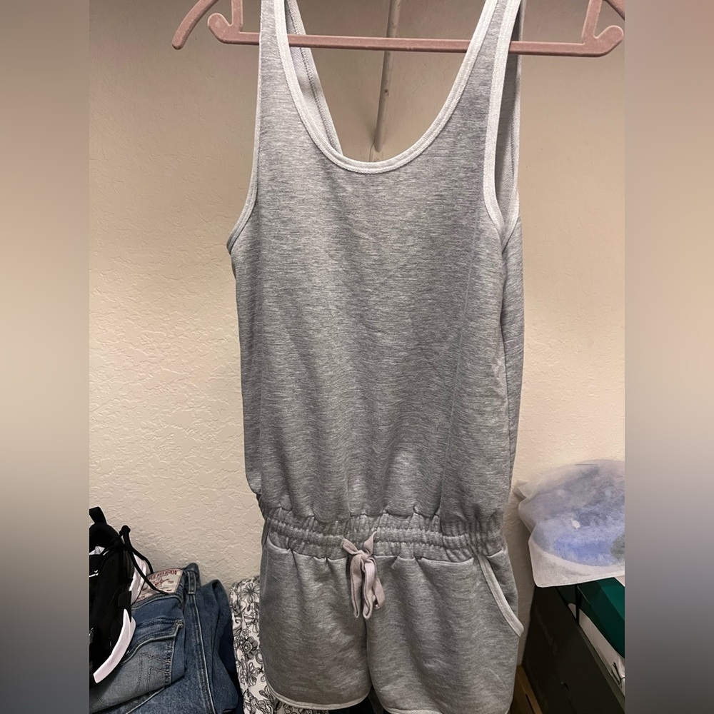 Fabletics Heather Gray jumper